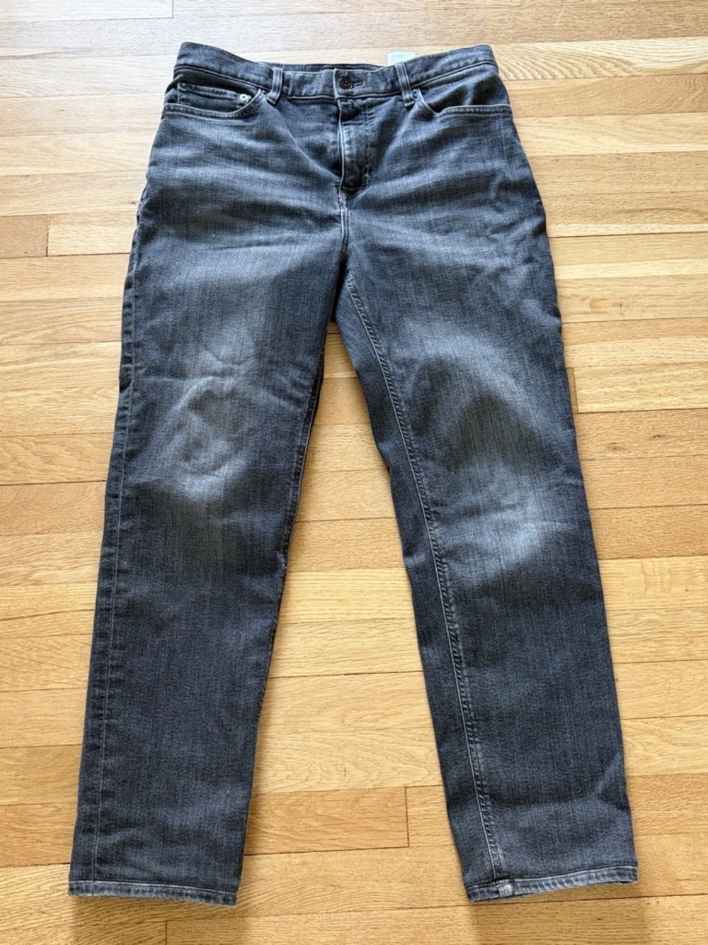 Banana Republic Slim Straight Jeans in Washed Black